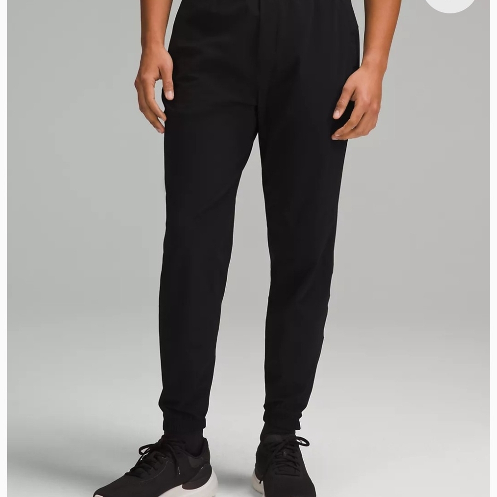 LULULEMON Black Jogger Sweatpants with Tapered Legs